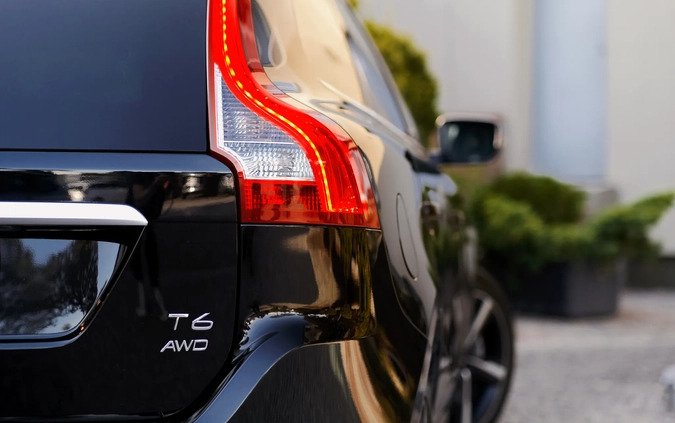 Volvo XC 60 cena 99900 przebieg: 173000, rok produkcji 2016 z Białystok małe 631